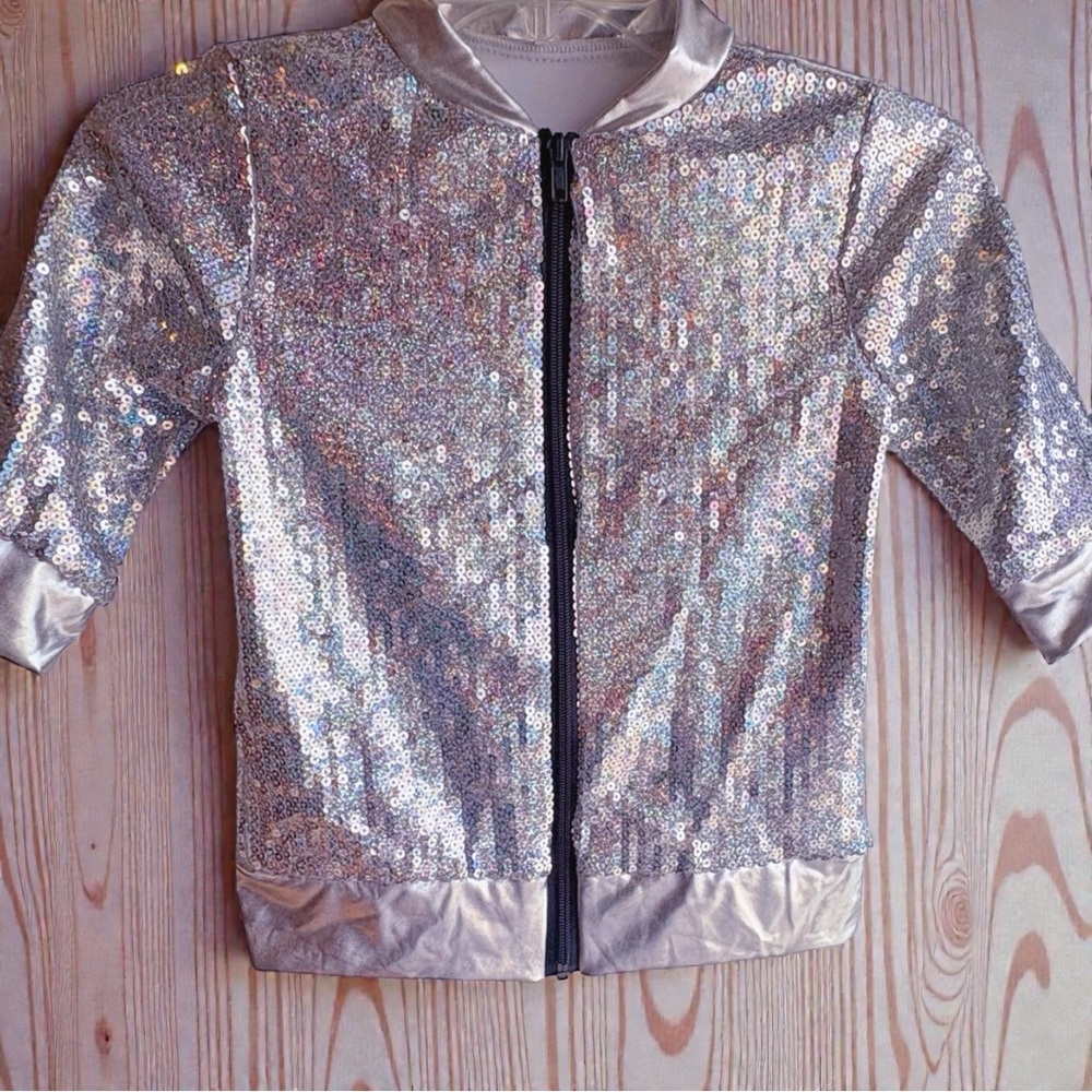 Weissman Girls Silver Holographic Sequin Jacket Dance Costume Size 1C (Y7/8) EUC - Picture 2 of 11